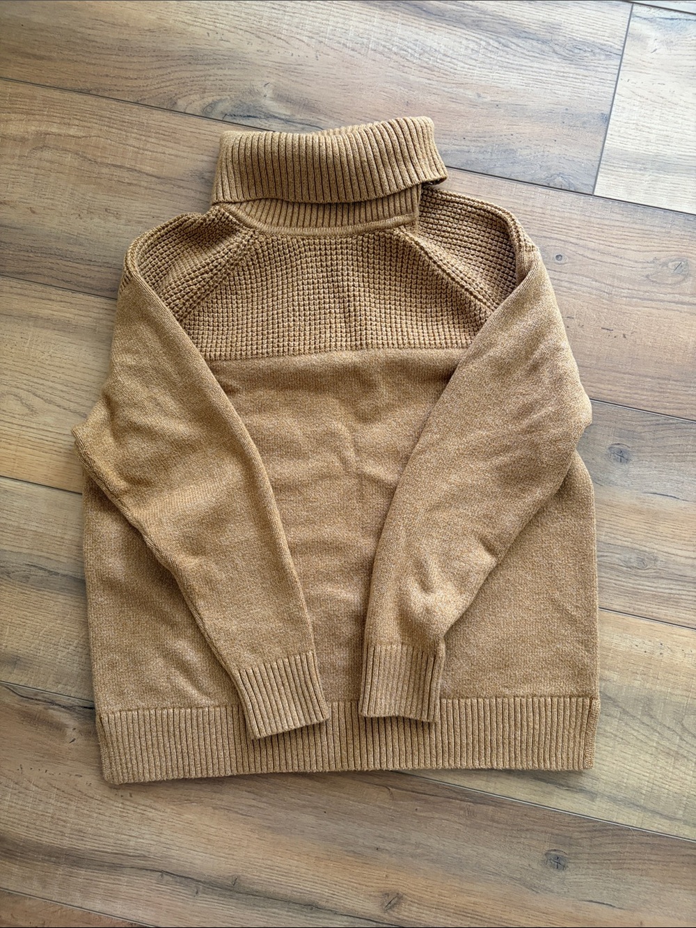 L.L. Bean Women's Camel/Gold Turtleneck Sweater